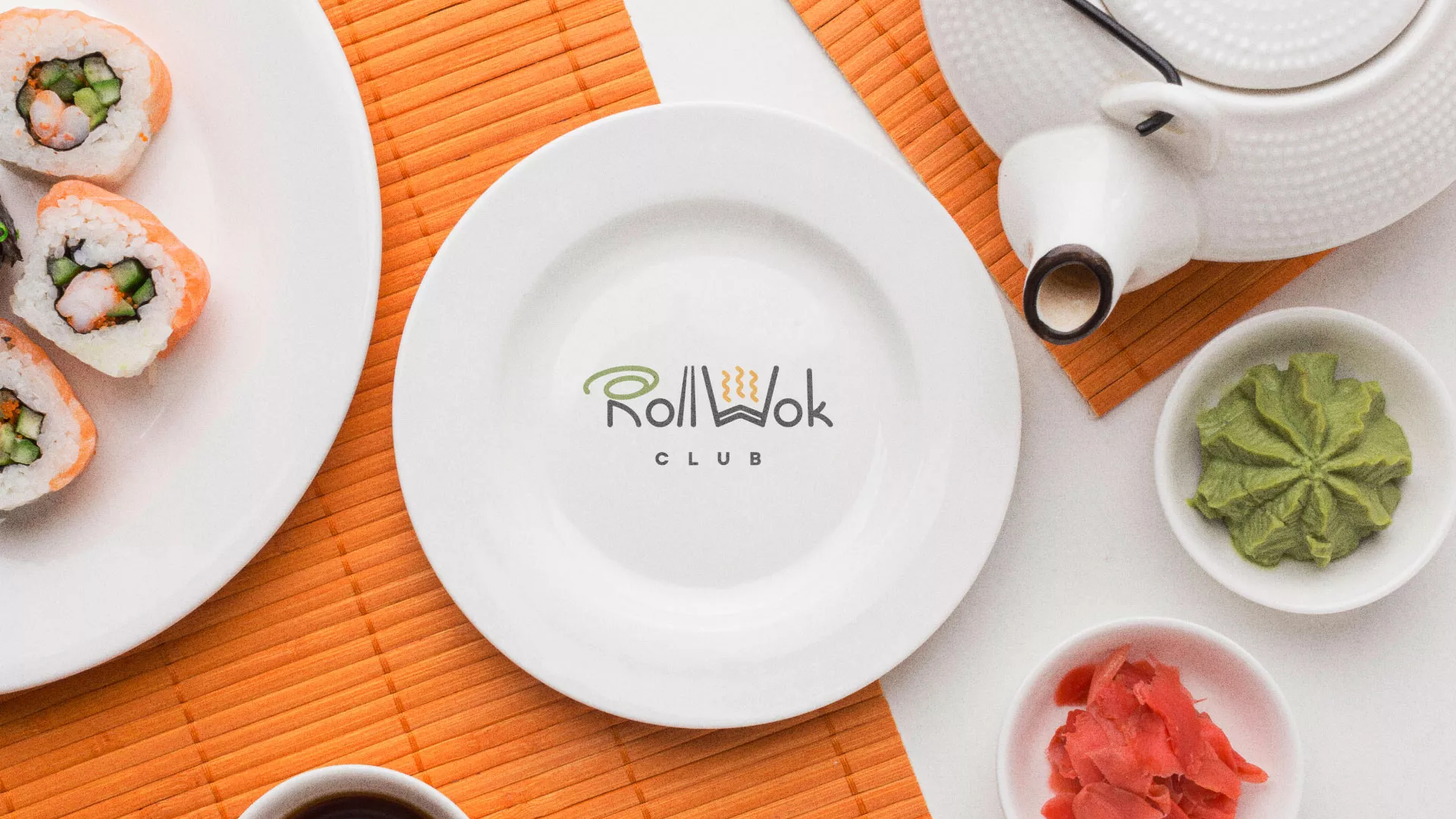 Разработка логотипа и фирменного стиля в Ярославле для суши-бара «Roll Wok Club»